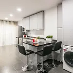 Camarinha شقة